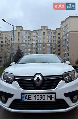 Ціни Renault Logan Бензин