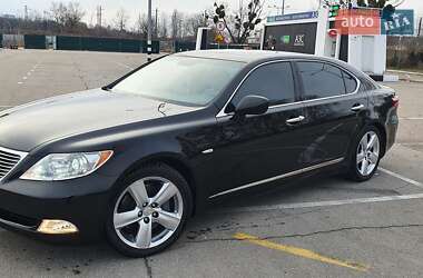 Цены Lexus LS Бензин