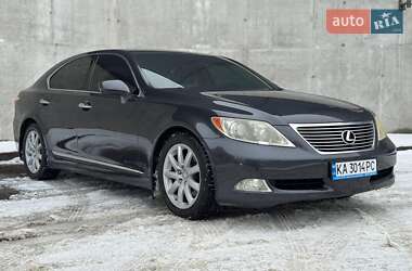 Ціни Lexus LS Бензин
