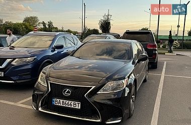 Цены Lexus LS Бензин