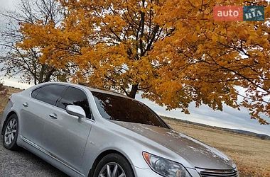 Ціни Lexus LS Бензин