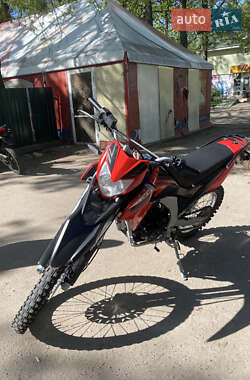 Ціни Loncin LX 250GY-3 Бензин