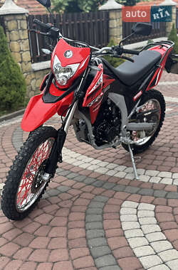 Ціни Loncin LX 250GY-3 Бензин