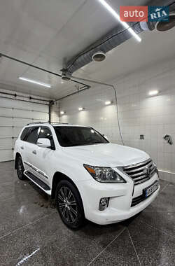 Цены Lexus LX Бензин