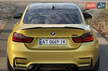 Ціни BMW M4 Бензин