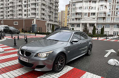 Ціни BMW M5 Бензин