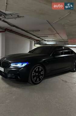 Ціни BMW M5 Бензин
