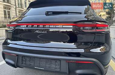 Ціни Porsche Macan Бензин