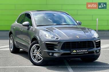 Ціни Porsche Macan Бензин