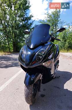 Ціни Yamaha Majesty 250 Бензин