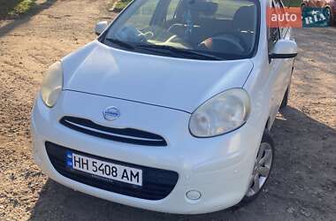 Ціни Nissan March Бензин