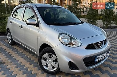 Ціни Nissan March Бензин