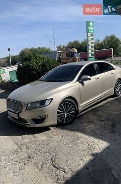 Цены Lincoln MKZ Бензин