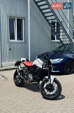 Ціни Ducati Monster Бензин