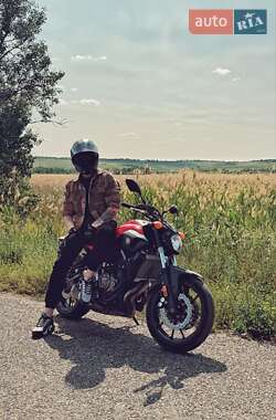 Ціни Yamaha MT-07 Бензин