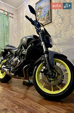 Ціни Yamaha MT-07 Бензин