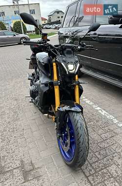 Цены Yamaha MT-09 SP Бензин