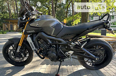 Ціни Yamaha MT-09 Бензин