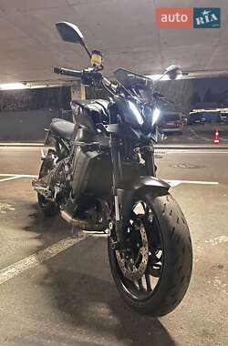 Ціни Yamaha MT-09 Бензин
