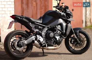 Ціни Yamaha MT-09 Бензин