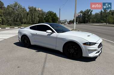 Ціни Ford Mustang Бензин