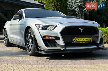 Ціни Ford Mustang Бензин