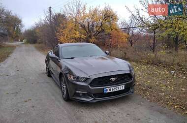 Ціни Ford Mustang Бензин