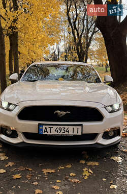 Ціни Ford Mustang Бензин
