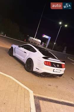 Цены Ford Mustang Бензин