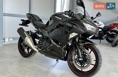 Ціни Kawasaki Ninja 400 Бензин