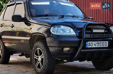 Ціни Chevrolet Niva Бензин