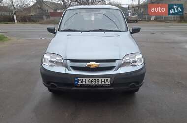 Ціни Chevrolet Niva Бензин