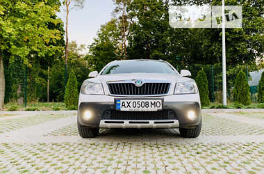 Цены Skoda Octavia Scout Бензин