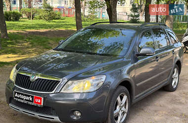 Цены Skoda Octavia Scout Бензин