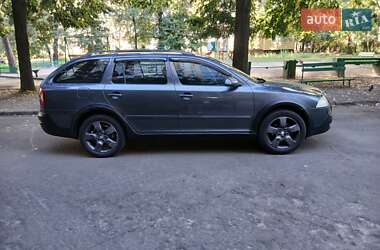 Ціни Skoda Octavia Scout Бензин