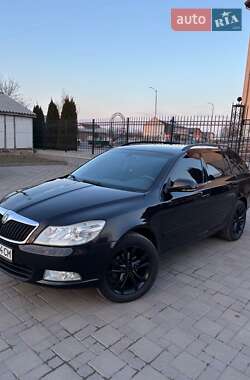 Цены Skoda Octavia Scout Бензин