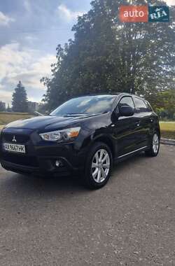 Ціни Mitsubishi Outlander Sport Бензин
