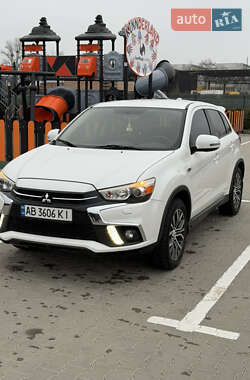 Ціни Mitsubishi Outlander Sport Бензин