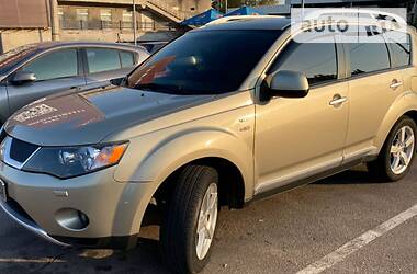 Ціни Mitsubishi Outlander XL Бензин