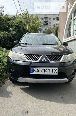 Цены Mitsubishi Outlander XL Бензин