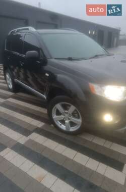 Цены Mitsubishi Outlander XL Бензин