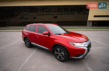 Ціни Mitsubishi Outlander Бензин