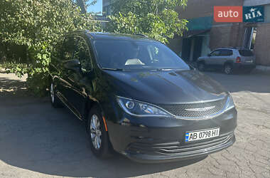 Ціни Chrysler Pacifica Бензин