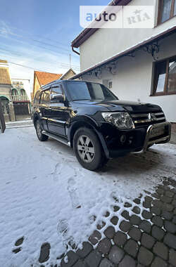 Ціни Mitsubishi Pajero Wagon Бензин