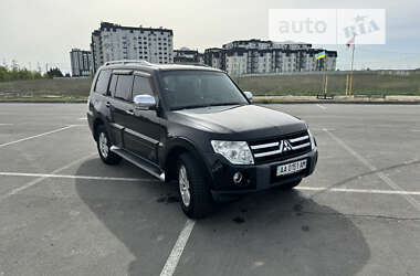 Ціни Mitsubishi Pajero Wagon Бензин