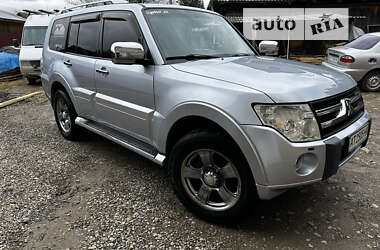 Ціни Mitsubishi Pajero Wagon Бензин