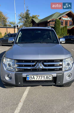 Ціни Mitsubishi Pajero Wagon Бензин