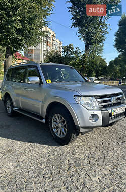 Цены Mitsubishi Pajero Wagon Бензин