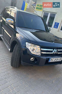 Ціни Mitsubishi Pajero Wagon Бензин