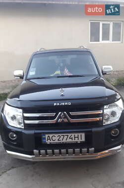 Цены Mitsubishi Pajero Бензин